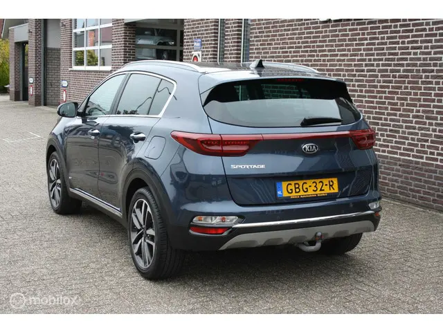 Kia Sportage 1.6 T-GDI Panoramadak, trekhaak 2021 Benzine 4