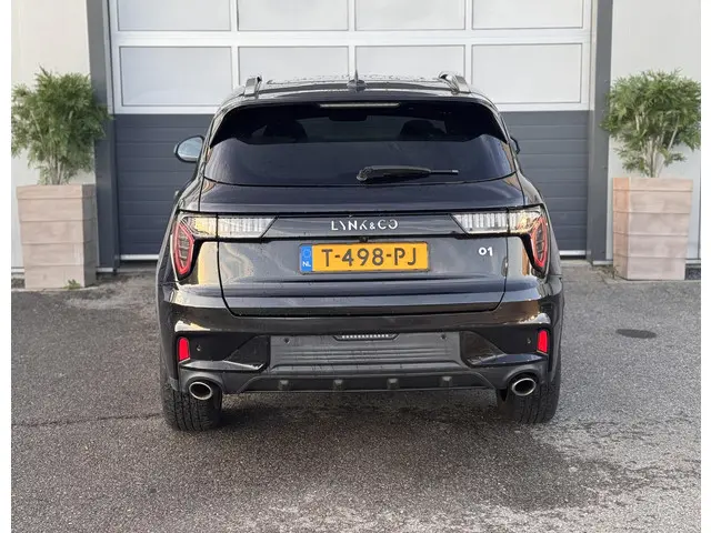 Lynk & Co 01 1.5 2023 Hybride Benzine 7