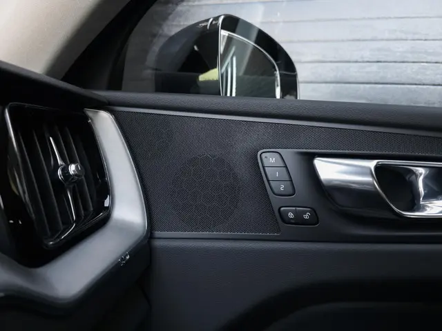 Volvo XC60 2.0 B5 Momentum Business 2022 Benzine 11
