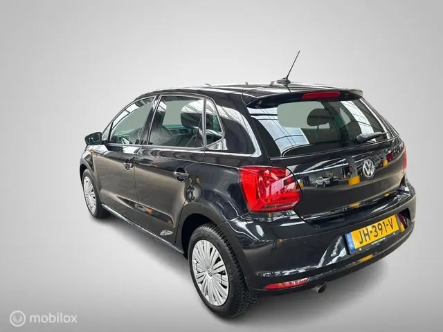 Volkswagen Polo 1.4 TDI Comfortline 2016 Diesel 4