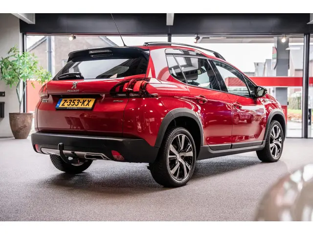 Peugeot 2008 1.2 PureTech GT-line 2018 Benzine 3