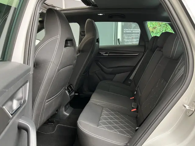 Škoda Karoq 1.5 TSI ACT Sportline 2020 Benzine 14