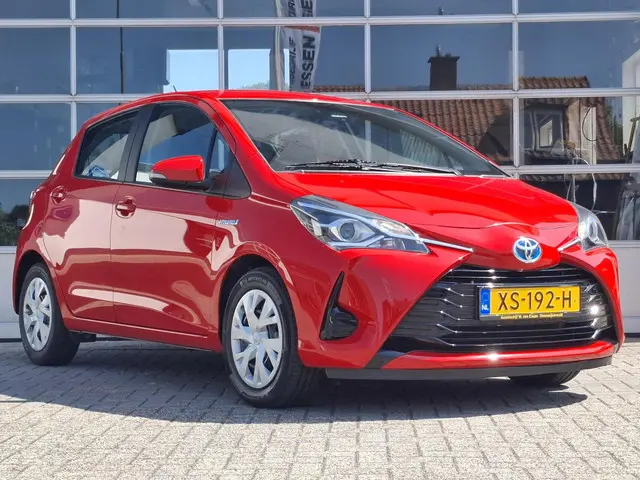 Toyota Yaris 1.5 Hybrid Active 2019 Hybride Benzine 7