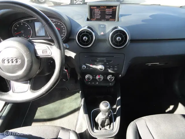 Audi A1 1.2 TFSI Pro Line S 2012 Benzine 12
