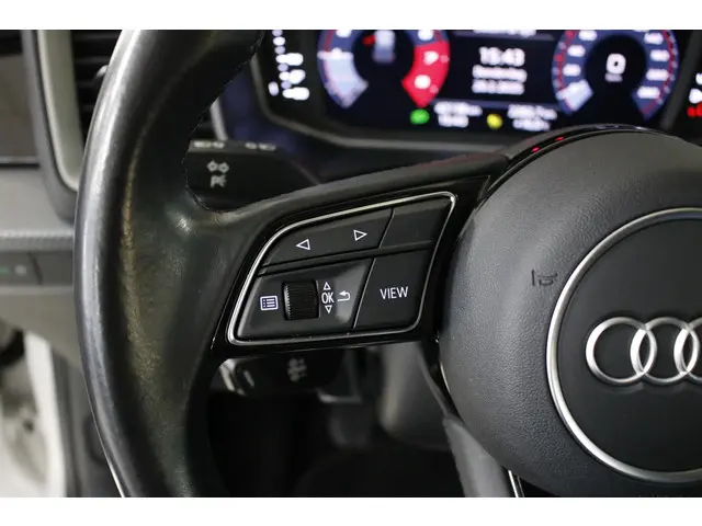 Audi A1 Sportback 25 TFSI Pro Line 2021 Benzine 14
