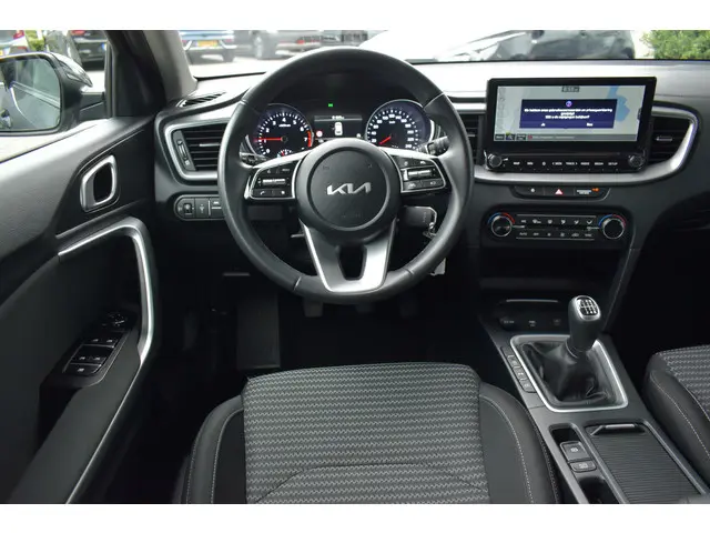 Kia Ceed Sportswagon 1.0 T-GDi DynamicLine 2024 Benzine 6