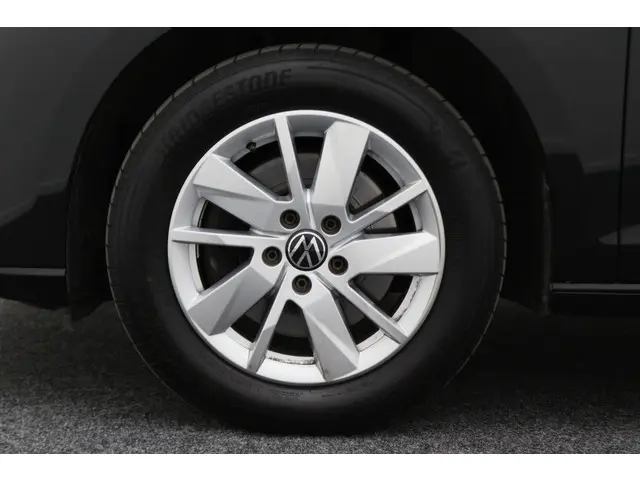 Volkswagen Caddy Cargo 2.0 TDI DSG Comfort 2021 Diesel 26