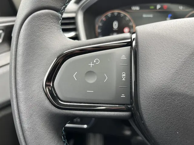 Lynk & Co 01 1.5 2023 Hybride Benzine 61