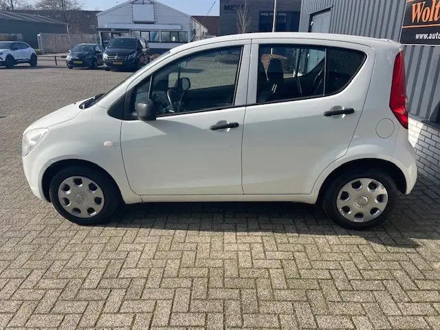 Opel Agila 1.0 Selection 2010 Benzine 6