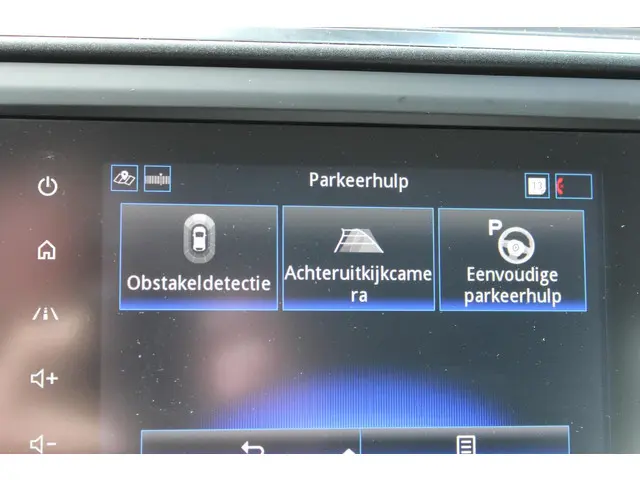 Renault Kadjar 1.3 TCe BOSE 140 pk 2020 Benzine 38