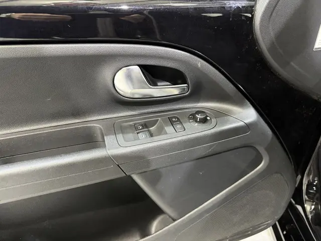 SEAT Mii 1.0 i-Tech Navi/Airco 2015 Benzine 28