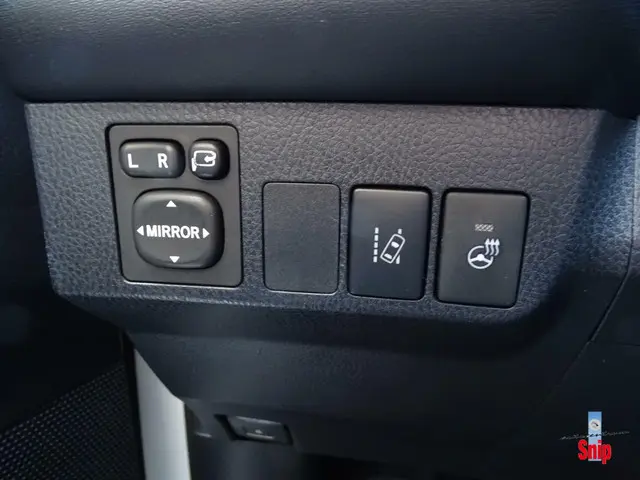 Toyota RAV4 2.5 Hybrid Energy Plus 2018 Hybride Benzine 14