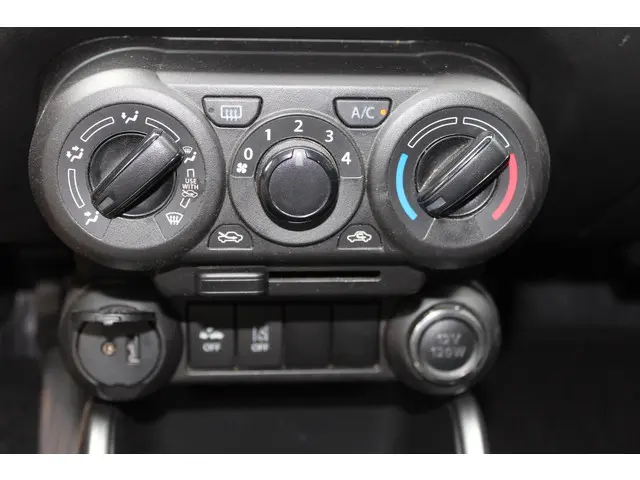 Suzuki Ignis 1.2 Smart Hybrid Select 2021 Benzine 14