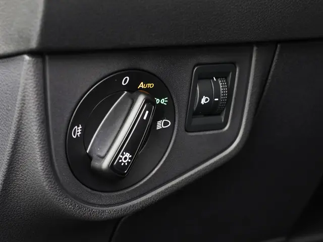 Volkswagen Polo 1.0 TSI 95pk Life 2023 Benzine 13