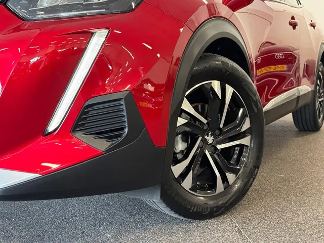 Peugeot 2008 1.2 PureTech Allure 2020 Benzine 9