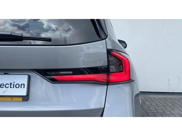 BMW X1 xDrive25e 2025 Hybride Benzine 30