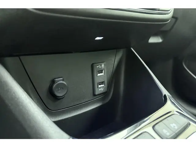 Opel Crossland 1.2 Elegance 2021 Benzine 27