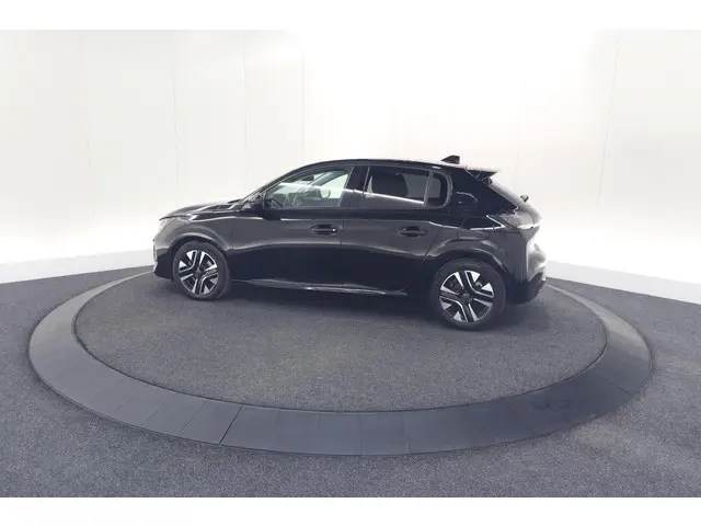 Peugeot 208 PureTech 100 Allure 2024 Benzine 65