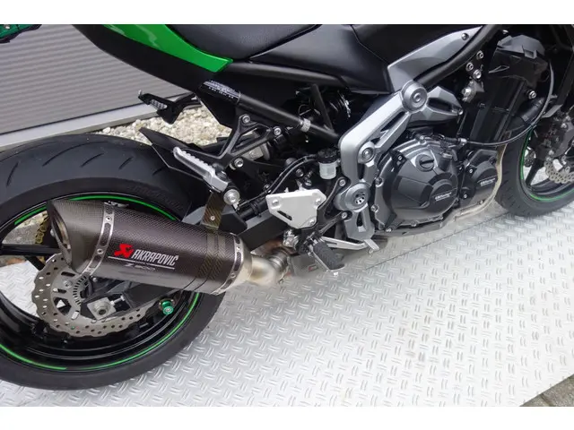Kawasaki Z900 PERFORMANCE 2018 Benzine 10