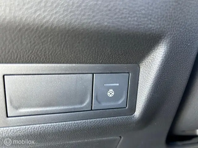 Mitsubishi ASX 1.6 PHEV AT Instyle 2024 Hybride Benzine 12