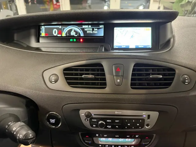 Renault Scénic 1.2 TCe Limited 2016 Benzine 18