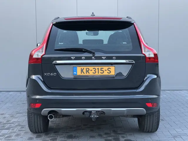 Volvo XC60 D3 Geartronic FWD Momentum 2014 Diesel 4