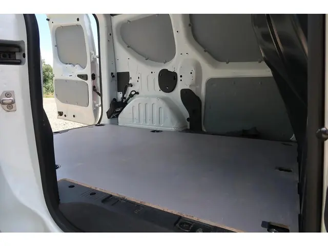 Renault Express 1.5 dCi 75 Comfort + 2022 Diesel 14