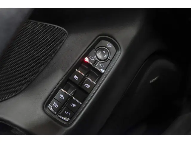 Porsche Panamera 3.0 S 421pk Facelift 2014 Benzine 28