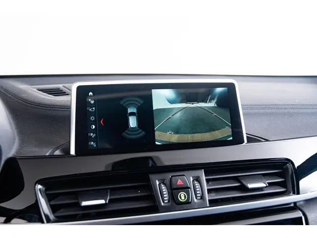 BMW X2 sDrive18i 2018 Benzine 47