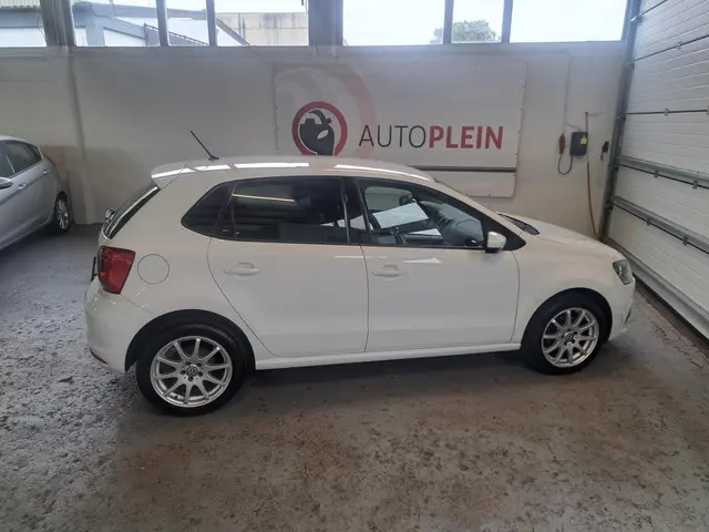 Volkswagen Polo 1.2 Easyline 2014 Benzine 4