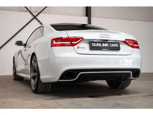 Audi RS5 Coupé 4.2 FSI RS5 quattro 2014 Benzine 8