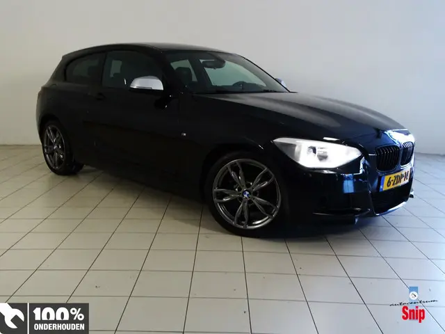 BMW 1 Serie M Sport Edition High Executive 2014 Benzine 24