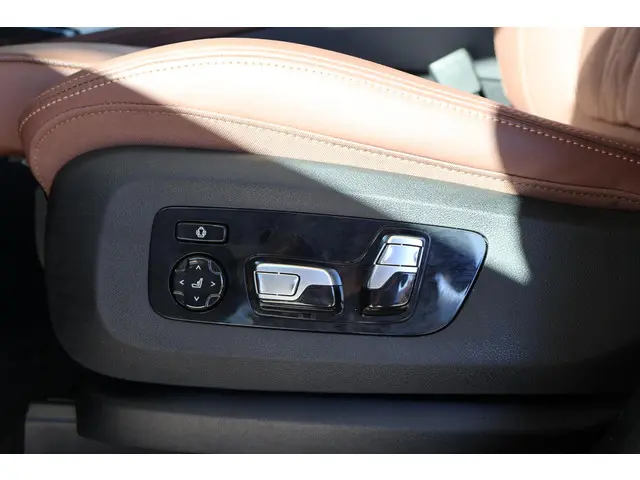 BMW X7 xDrive40i 2025 Benzine 14