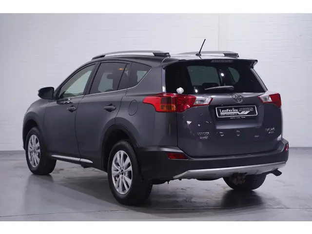 Toyota RAV4 2.2 D 150PK Edition 2015 Diesel 3