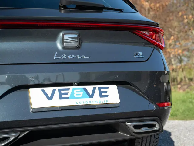 SEAT Leon 1.4 TSI eHybrid PHEV FR 2022 Hybride Benzine 28