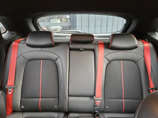 Hyundai Kona 1.6 T-GDI Fashion 2019 Benzine 27