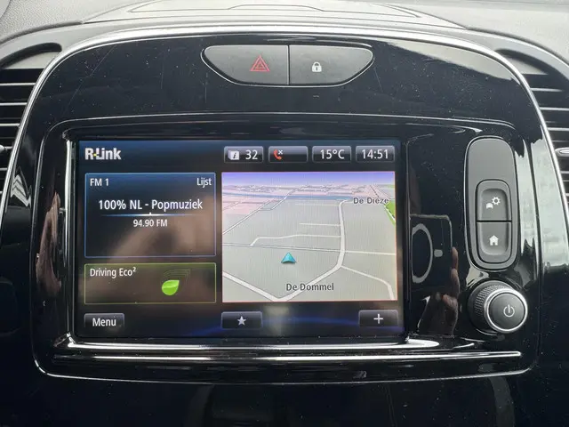 Renault Captur 1.2 TCe Bose 2018 Benzine 26