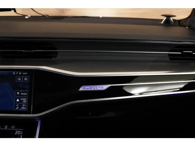 Audi RS6 A6 Avant TFSI quattro 2020 Benzine 50