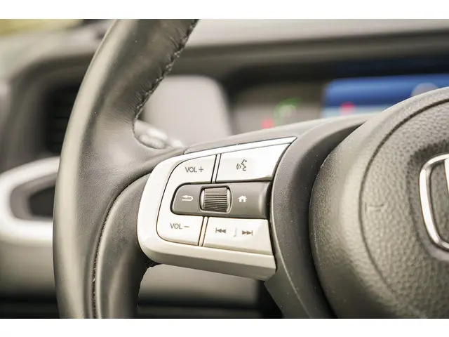 Honda Jazz 1.5i e:HEV ADVANCE 2024 Hybride Benzine 16