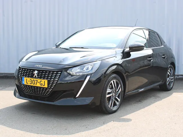 Peugeot 208 1.2 PureTech Allure Pack 2021 Benzine 3