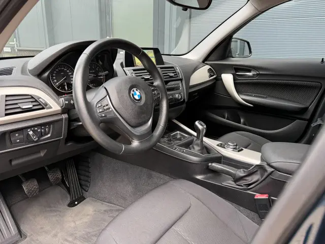 BMW 1 Serie 116i Essential 2015 Benzine 8