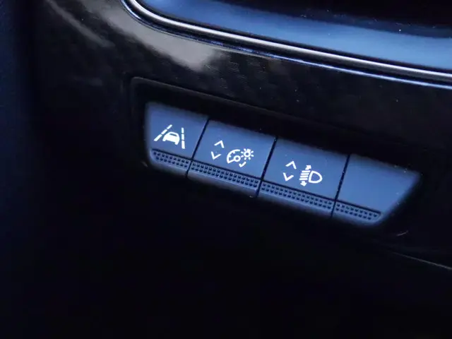 Renault Arkana 1.3 TCe 140 EDC R.S. Line 2021 Benzine 22