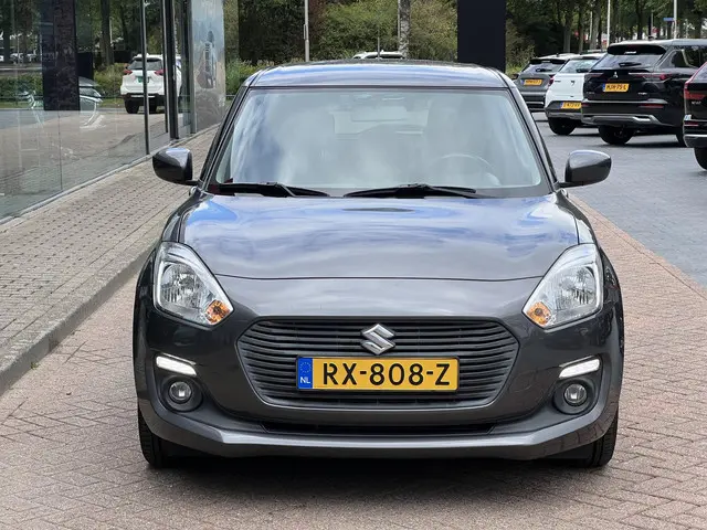 Suzuki Swift 1.2 Select 2018 Benzine 11