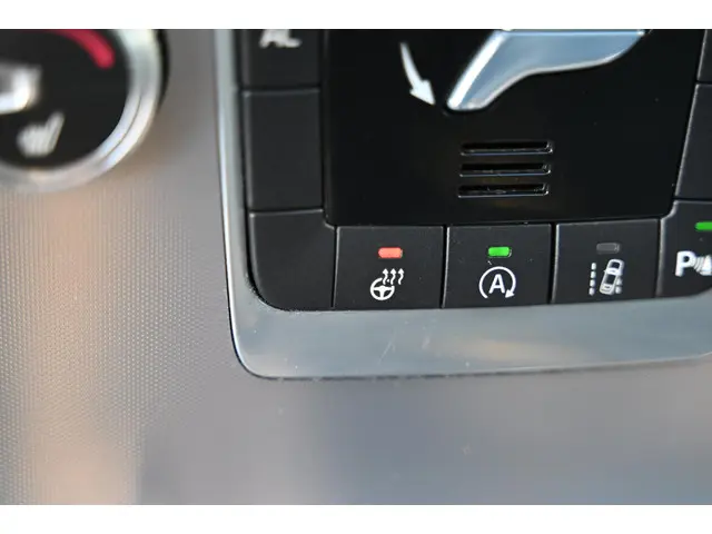 Volvo V70 2.0 T4 Dynamic Edition 2015 Benzine 33