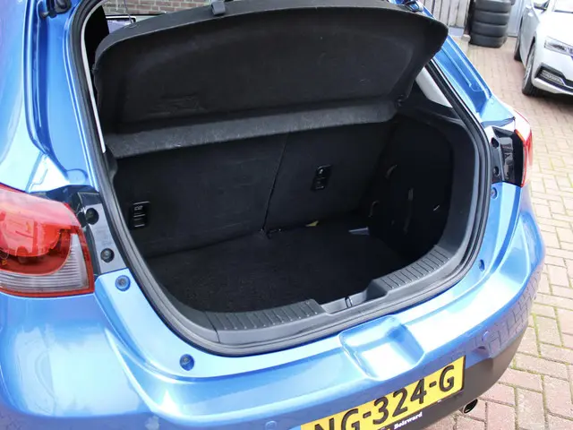 Mazda 2 1.5 Skyactiv-G GT-M 2017 Benzine 23