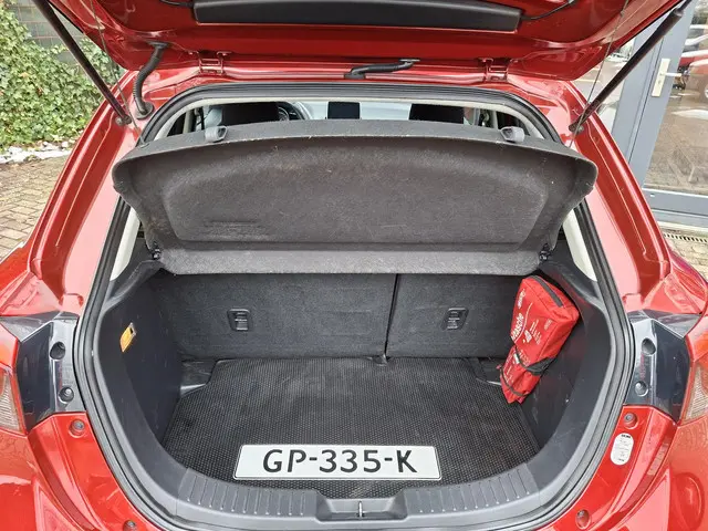 Mazda 2 1.5 Skyactiv-G GT-M 2015 Benzine 19