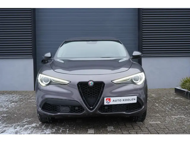 Alfa Romeo Stelvio 2.0 T AWD Super 2018 Benzine 32
