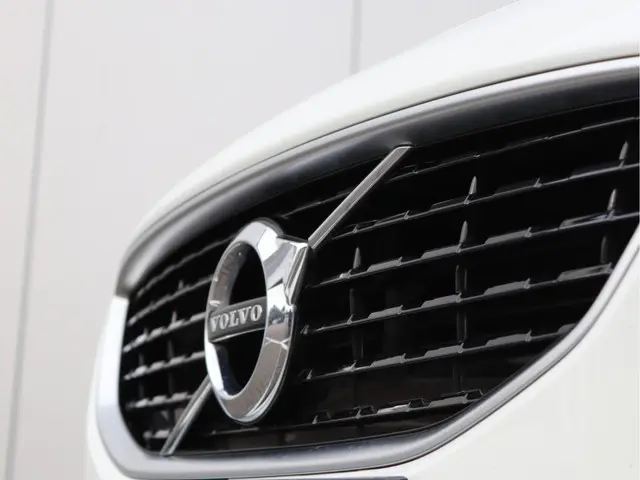 Volvo V40 2.0 T4 R-design 2018 Benzine 10