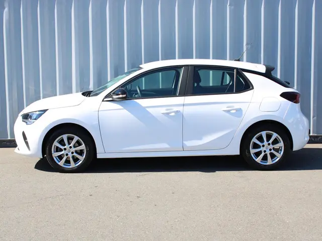 Opel Corsa 1.2 Edition 2021 Benzine 4