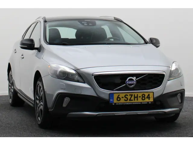 Volvo V40 Cross Country 1.6 T4 Summum 2014 Benzine 22